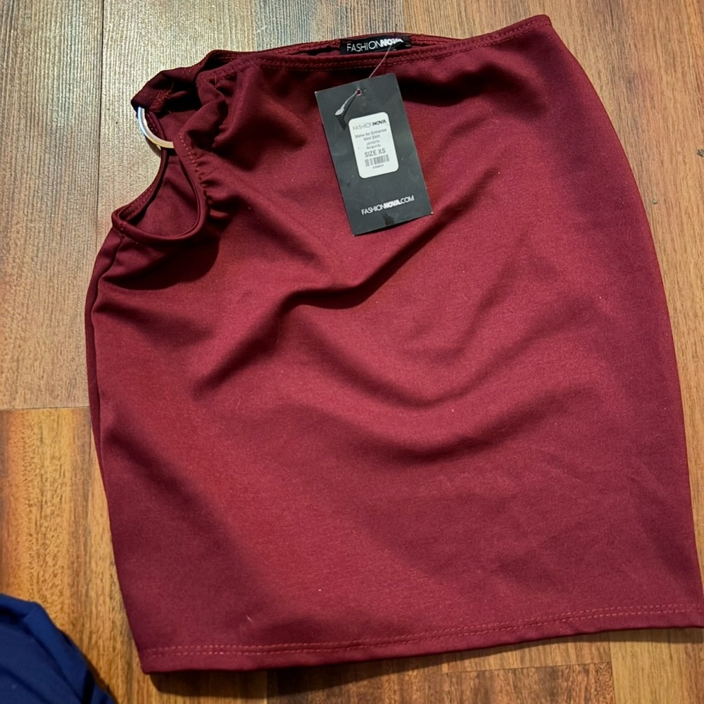 Fashion nova skirt